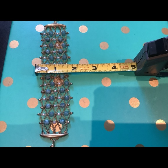 AVON multi bead woven bracelet. Turquoise Pearls goldtone woven bracelet - Picture 3 of 3
